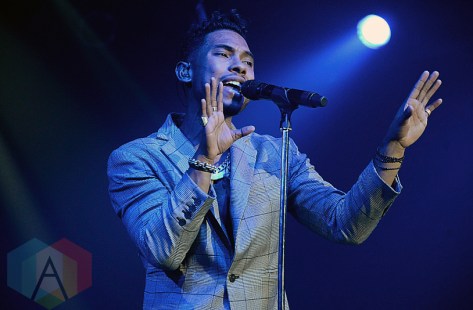 Miguel at Kool Haus in Toronto. December 11th, 2012. (Photo: Alex Lee/Aesthetic Magazine)