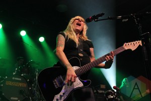 Sarah Blackwood of Walk Off The Earth. (Photo: Curtis Sindrey/Aesthetic Magazine Toronto)