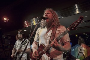 Ewan Currie of The Sheepdogs. (Photo: Neil Van/Aesthetic Magazine Toronto)