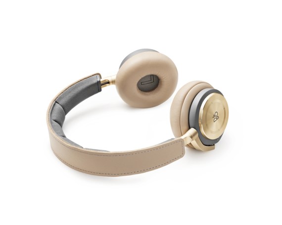 Beoplay H8 Noise Cancelling Headphones