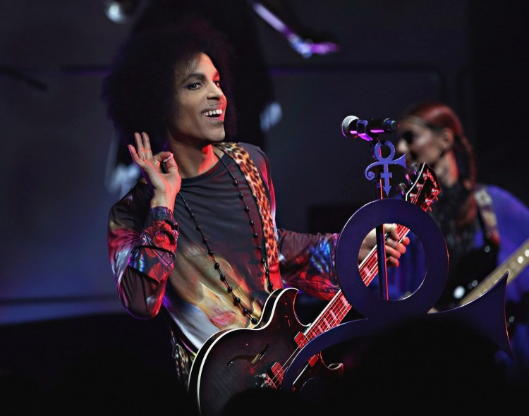 Prince and 3rdeyegirl performing at Sony Centre in Toronto, ON on May 19, 2015. (Photo: Cindy Ord/NPG Records)