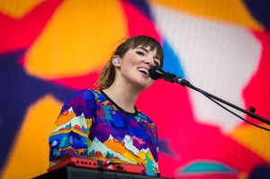 Oh Wonder performing at the Panorama Music Festival on Randall's Island in New York City on July 23, 2016. (Photo: Courtesy of Panorama Music Festival)