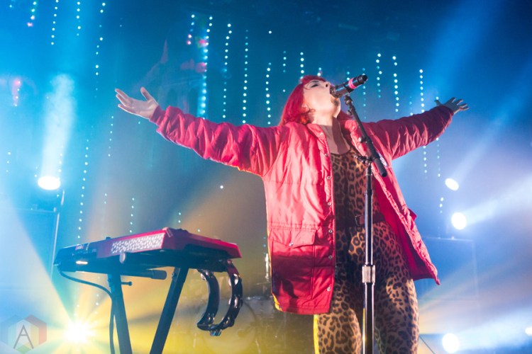 Grouplove performs at the Danforth Music Hall in Toronto on October 30, 2016. (Photo: Katrina Lat/Aesthetic Magazine)