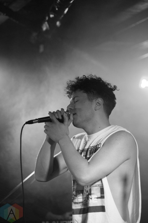 Nightly performs at the Biltmore Cabaret in Vancouver on October 29, 2016. (Photo: Ryan Deasley/Aesthetic Magazine)