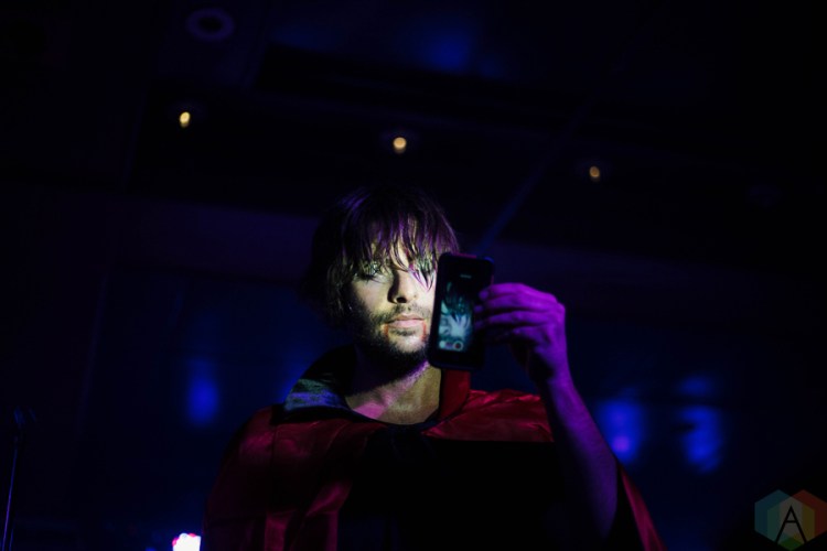 Rooney performs at Webster Hall in New York City on October 29, 2016. (Photo: Gina Garcia/Aesthetic Magazine)