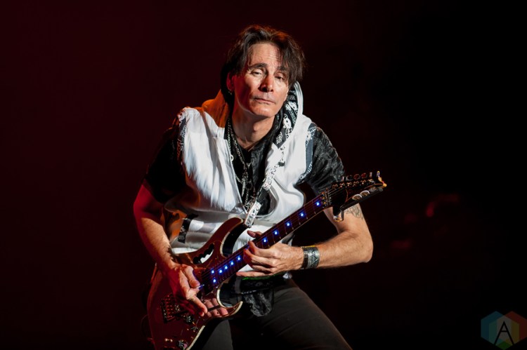 Steve Vai performs at Centre in the Square in Kitchener on October 30, 2016. (Photo: Orest Dorosh/Aesthetic Magazine)