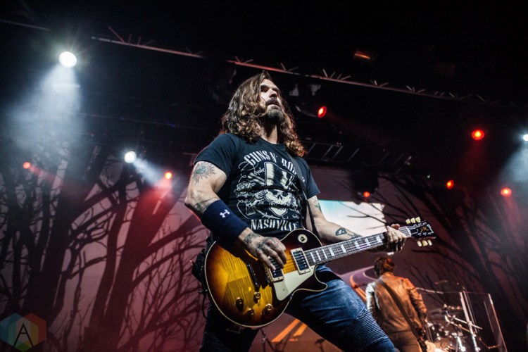 3 Doors Down performs at Manchester Academy in Manchester, UK on November 5, 2016. (Photo: Priti Shikotra/Aesthetic Magazine)