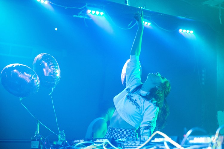 Anna Lunoe performs at The Hoxton in Toronto on November 5, 2016. (Photo: Brendan Albert/Aesthetic Magazine)