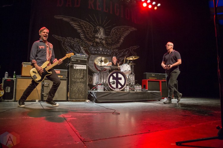 Bad Religion performs at the Hollywood Palladium in Los Angeles on November 4, 2016. (Photo: Joey Pacheco/Aesthetic Magazine)