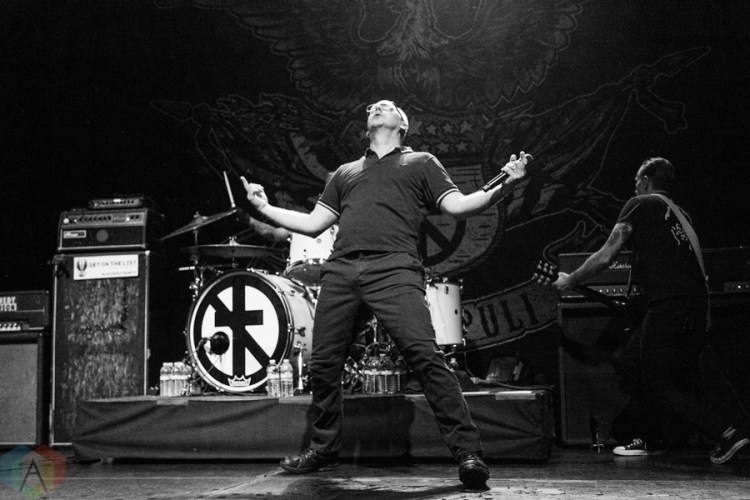 Bad Religion performs at the Hollywood Palladium in Los Angeles on November 4, 2016. (Photo: Joey Pacheco/Aesthetic Magazine)