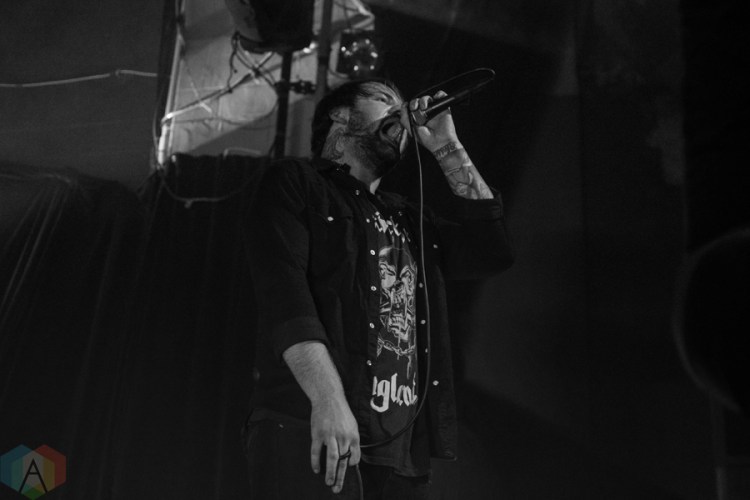 Beartooth performs at the Mr. Smalls Funhouse in Pittsburgh on November 5, 2016. (Photo: Aaron Eck/Aesthetic Magazine)