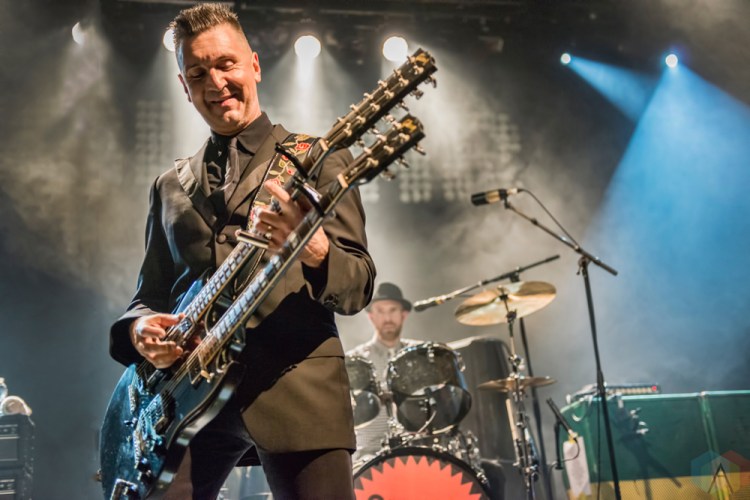 Big Sugar performs at the Danforth Music Hall in Toronto on November 12, 2016. (Photo: Andrew Hartl/Aesthetic Magazine)