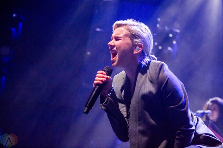 Broods performs at Rebel Nightclub in Toronto on November 22, 2016. (Photo: Katrina Lat/Aesthetic Magazine)