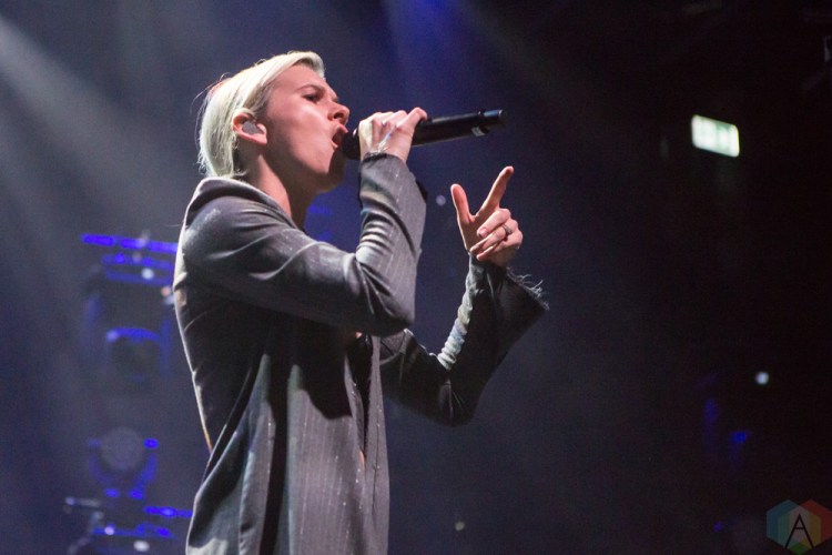 Broods performs at Rebel Nightclub in Toronto on November 22, 2016. (Photo: Katrina Lat/Aesthetic Magazine)