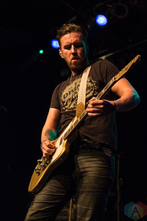 Brothers Osborne perform at the Phoenix Concert Theatre in Toronto on November 9, 2016.(Photo: Mike Fowler/Aesthetic Magazine)