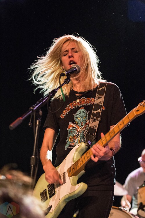 Bully performs at the Neptune Theatre in Seattle on November 10, 2016. (Photo: Daniel Hager/Aesthetic Magazine)