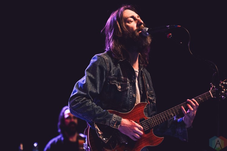 Chris Robinson Brotherhood performs at The National in Richmond, Virginia on November 15, 2016. (Photo: Joey Wharton/Aesthetic Magazine)