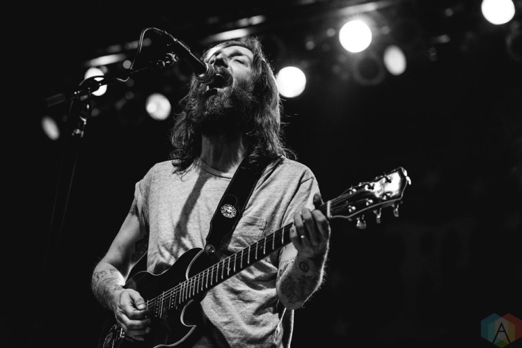Chris Robinson Brotherhood performs at The National in Richmond, Virginia on November 15, 2016. (Photo: Joey Wharton/Aesthetic Magazine)