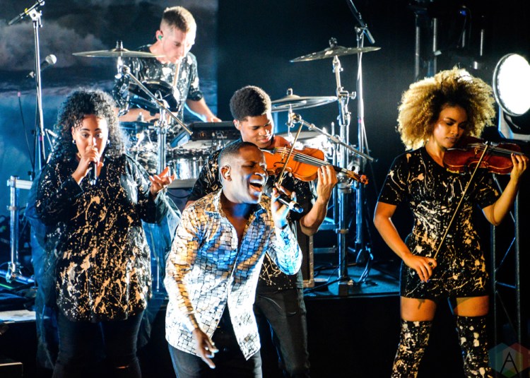 Clean Bandit performs at Irving Plaza in New York City on November 14, 2016. (Photo: Alx Bear/Aesthetic Magazine)