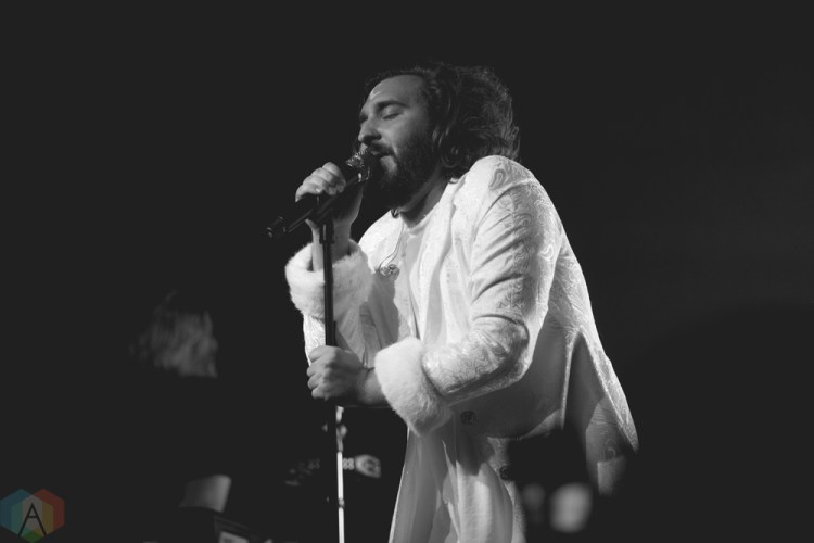 Coleman Hell performs at Venue Nightclub in Vancouver on November 10, 2016. (Photo: Isaac Wray/Aesthetic Magazine)