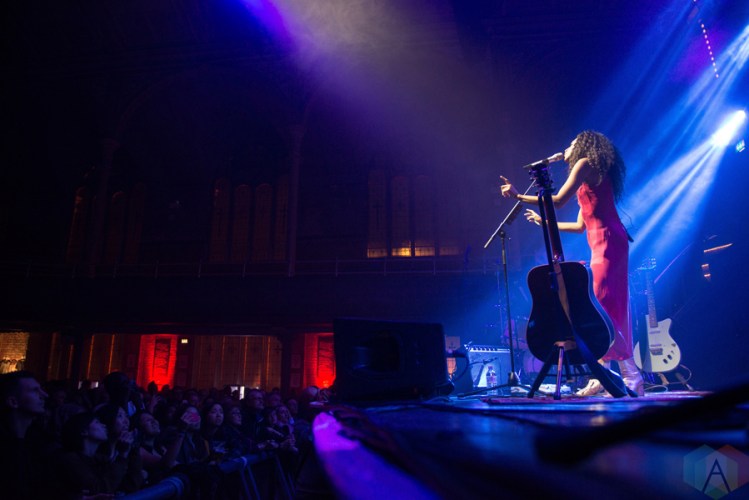 Corinne Bailey Rae performs at the Albert Hall in Manchester on November 5, 2016. (Photo: Gunnar Mallon/Aesthetic Magazine)