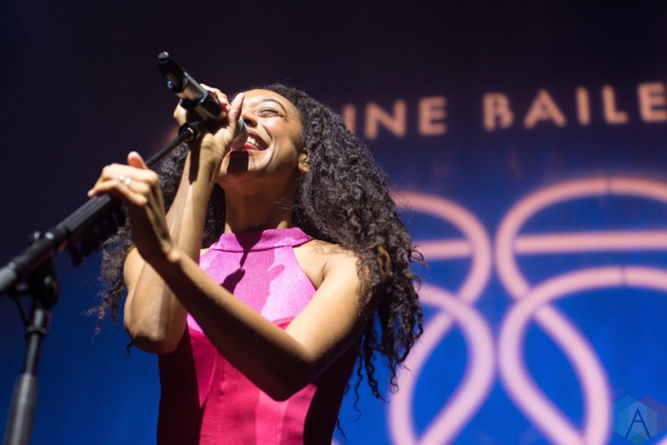 Corinne Bailey Rae performs at the Albert Hall in Manchester on November 5, 2016. (Photo: Gunnar Mallon/Aesthetic Magazine)