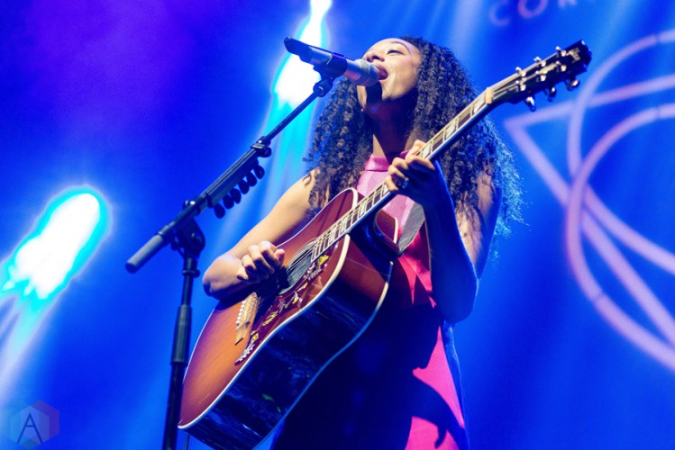 Corinne Bailey Rae performs at the Albert Hall in Manchester on November 5, 2016. (Photo: Gunnar Mallon/Aesthetic Magazine)