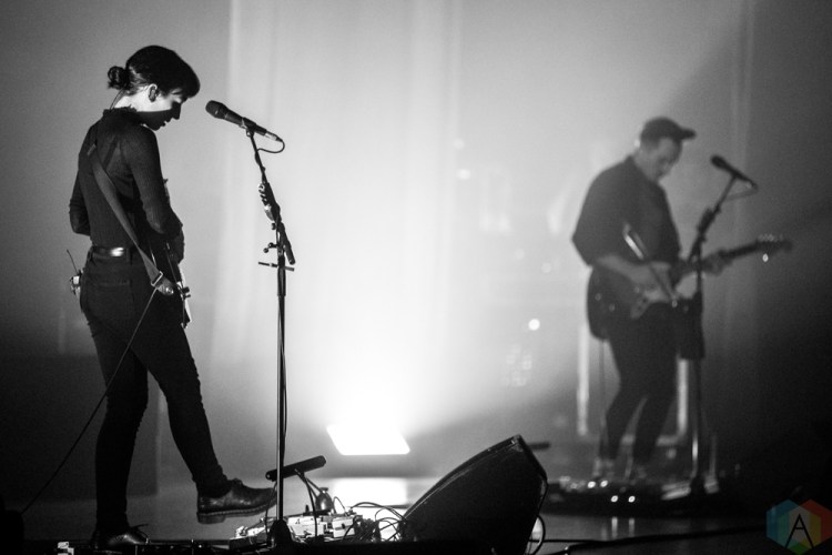 Daughter performs at Massey Hall in Toronto on November 16, 2016. (Photo: Brendan Albert/Aesthetic Magazine)