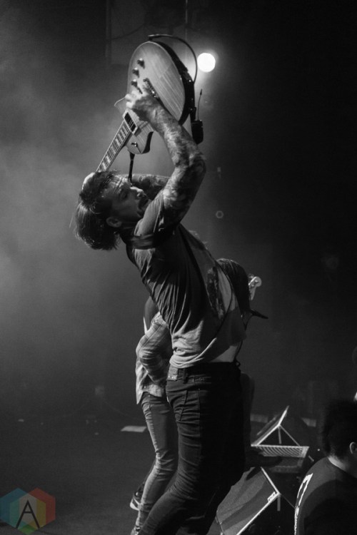 Every Time I Die performs at the Mr. Smalls Funhouse in Pittsburgh on November 5, 2016. (Photo: Aaron Eck/Aesthetic Magazine)