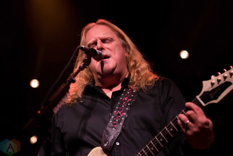 Warren Haynes of Gov't Mule performs at the Danforth Music Hall in Toronto on November 1, 2016. (Photo: Josh Ladouceur/Aesthetic Magazine)