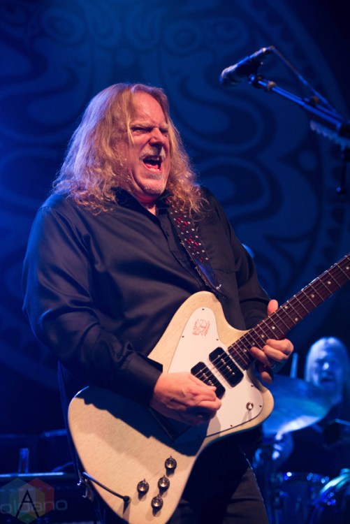 Warren Haynes of Gov't Mule performs at the Danforth Music Hall in Toronto on November 1, 2016. (Photo: Josh Ladouceur/Aesthetic Magazine)