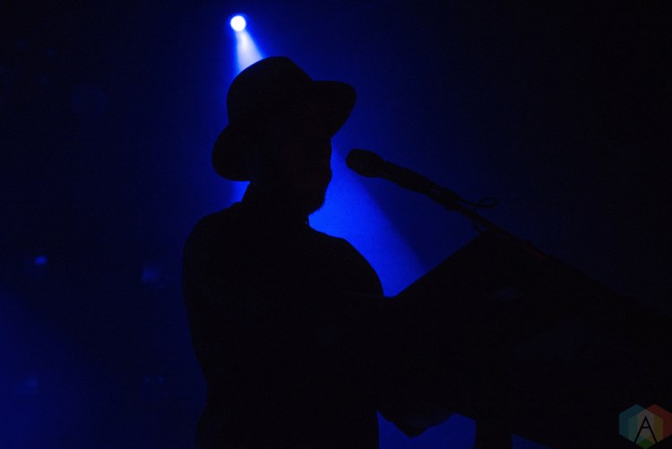 James Vincent McMorrow performs at the Phoenix Concert Theatre in Toronto on November 14, 2016. (Photo: Morgan Hotston/Aesthetic Magazine)