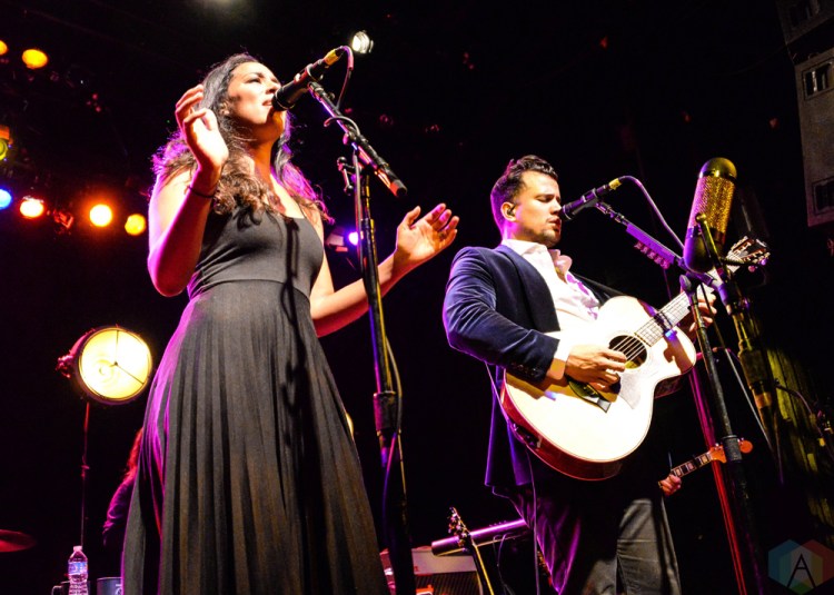 Johnnyswim performs at Irving Plaza in New York City on November 17, 2016. (Photo: Alx Bear/Aesthetic Magazine)