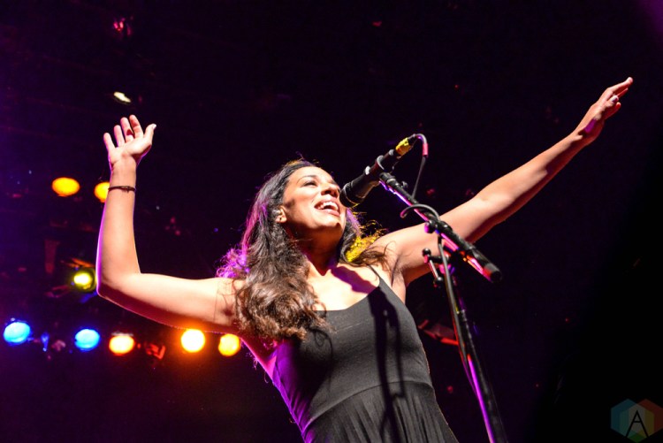 Johnnyswim performs at Irving Plaza in New York City on November 17, 2016. (Photo: Alx Bear/Aesthetic Magazine)