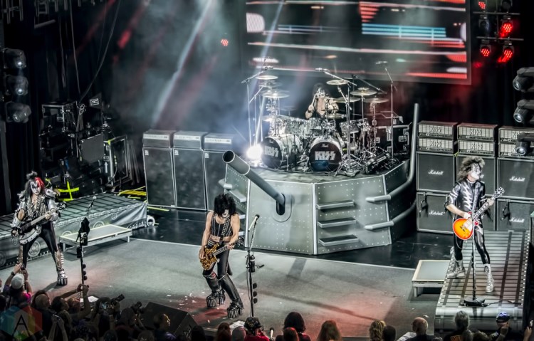 KISS performs aboard the The Norwegian Pearl during the 2016 Kiss Kruise. (Photo: Andrew Hartl/Aesthetic Magazine)