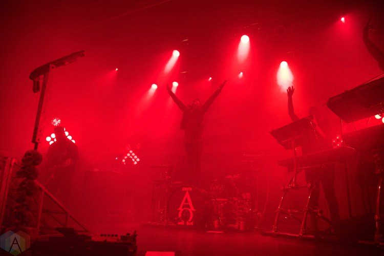 Machine Gun Kelly performs at the Phoenix Concert Theatre in Toronto on November 24, 2016. (Photo: Stephan Ordonez/Aesthetic Magazine)