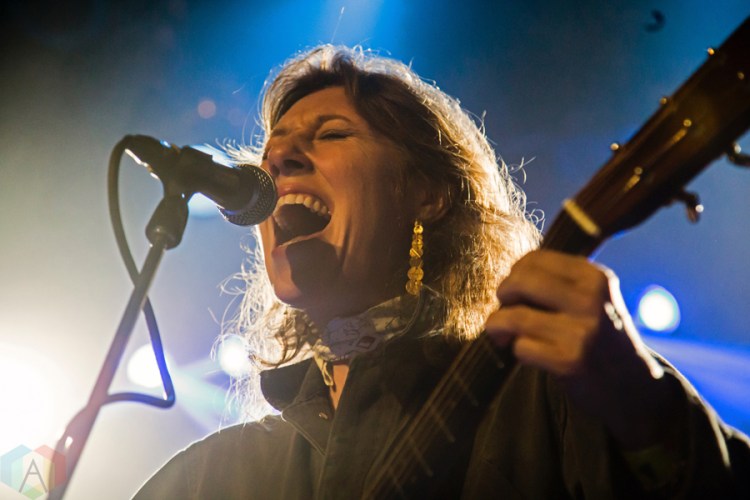 Martha Wainwright performs at the Mod Club in Toronto on November 23, 2016. (Photo: Mike Fowler/Aesthetic Magazine)
