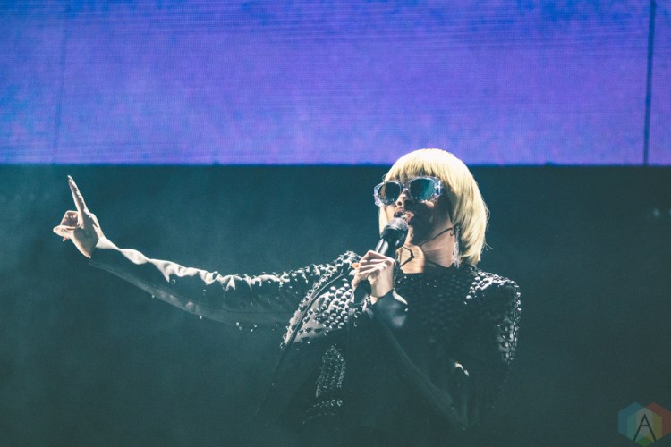 Mary J. Blige performs at the Air Canada Centre in Toronto on November 14, 2016. (Photo: Rick Clifford/Aesthetic Magazine)