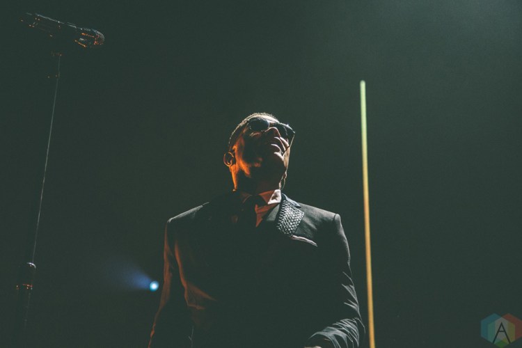 Maxwell performs at the Air Canada Centre in Toronto on November 14, 2016. (Photo: Rick Clifford/Aesthetic Magazine)