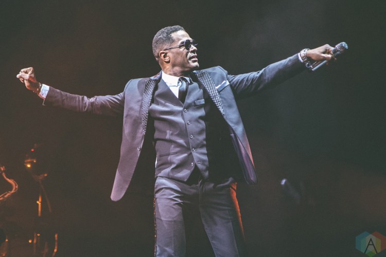 Maxwell performs at the Air Canada Centre in Toronto on November 14, 2016. (Photo: Rick Clifford/Aesthetic Magazine)