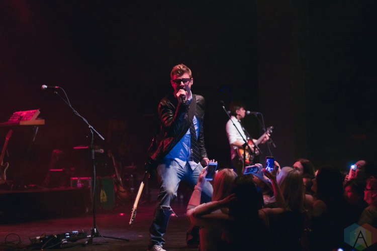 Nick Carter performs at the Danforth Music Hall in Toronto on November 9, 2016. (Photo: Nicole Banda/Aesthetic Magazine)
