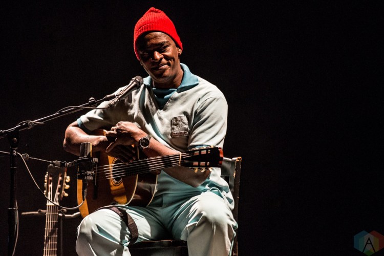 Seu Jorge performs at Thalia Hall in Chicago on November 17, 2016. (Photo: Brigid Gallagher/Aesthetic Magazine)
