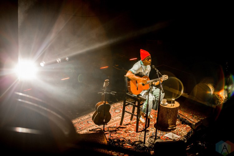 Seu Jorge performs at Thalia Hall in Chicago on November 17, 2016. (Photo: Brigid Gallagher/Aesthetic Magazine)