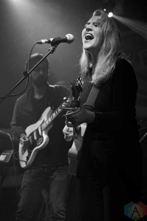 Slow Club performs at the Yellow Arch Studio in Sheffield, UK on November 3, 2016. (Photo: Gunnar Mallon/Aesthetic Magazine)