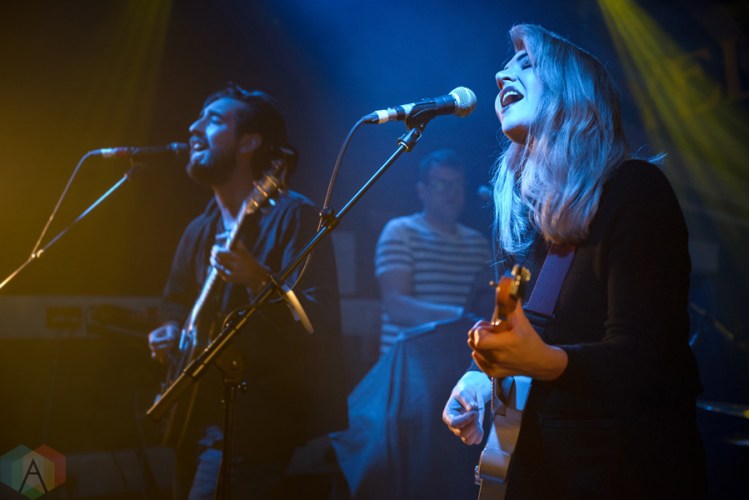 Slow Club performs at the Yellow Arch Studio in Sheffield, UK on November 3, 2016. (Photo: Gunnar Mallon/Aesthetic Magazine)