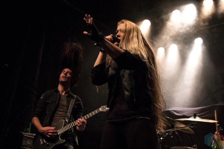 The Agonist performs at the Phoenix Concert Theatre in Toronto on November 6, 2016. (Photo: Theo Rallis/Aesthetic Magazine)