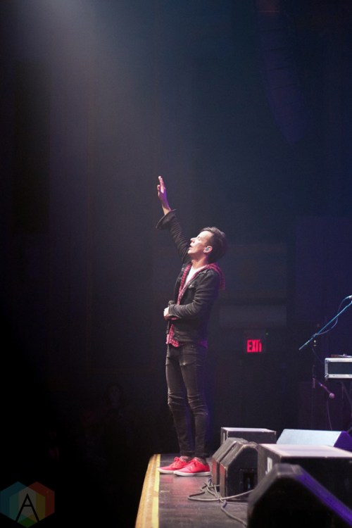 The New Electric performs at the Danforth Music Hall in Toronto on November 9, 2016. (Photo: Nicole Banda/Aesthetic Magazine)