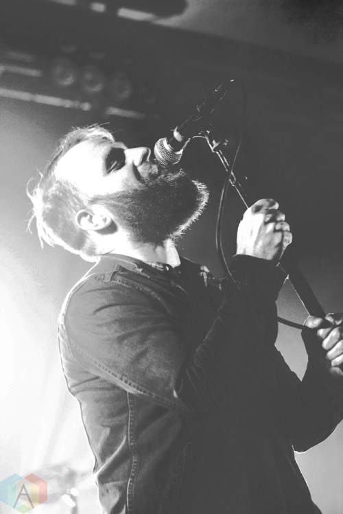 The Wonder Years perform at the Ritz Ybor in Tampa, Florida on November 17, 2016. (Photo: Jordan Miller/Aesthetic Magazine)