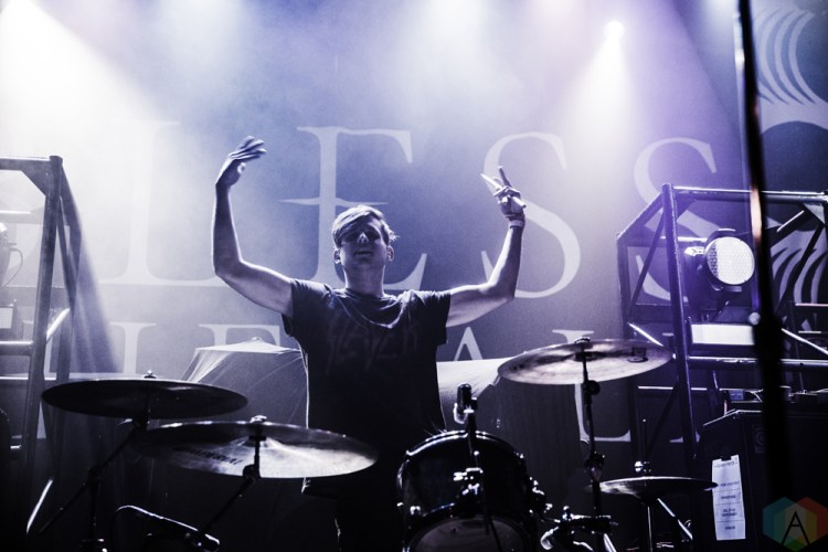 Too Close To Touch performs at the Opera House in Toronto on November 18, 2016. (Photo: Kelsey Giesbrecht/Aesthetic Magazine)