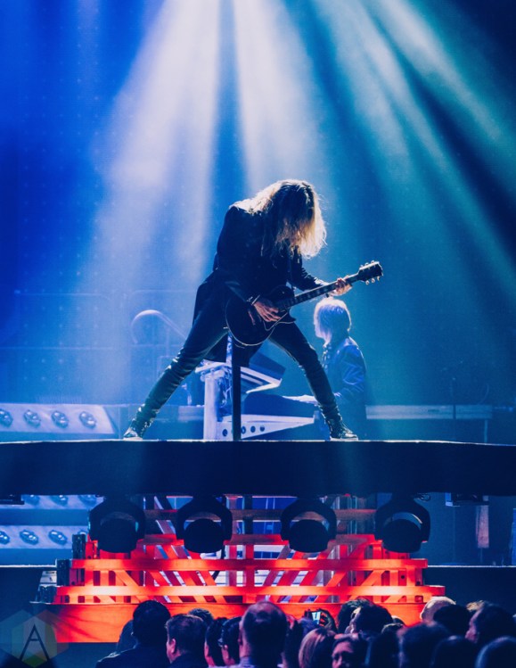 Trans-Siberian Orchestra performs at the Air Canada Centre in Toronto on November 23, 2016. (Photo: David Scala/Aesthetic Magazine)